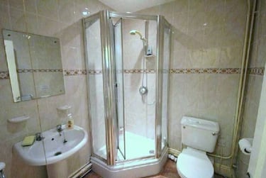 7 bed house, Henry road, West bridgford, Nottingham, NG27NA - Image 3